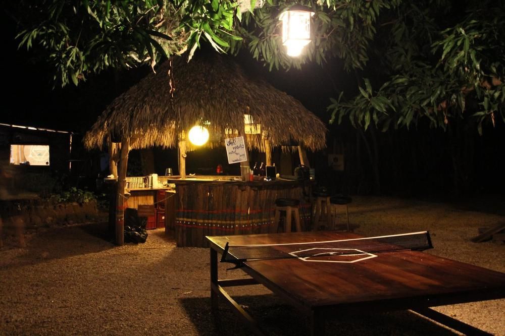 Dreamsea Surf Camp Costa Rica Vandrarhem Tamarindo Exteriör bild